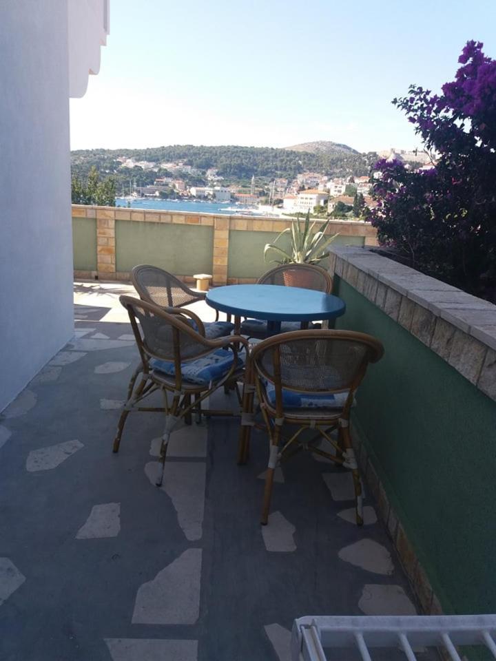 Sunset House With Seaview Daire Hvar Town Dış mekan fotoğraf