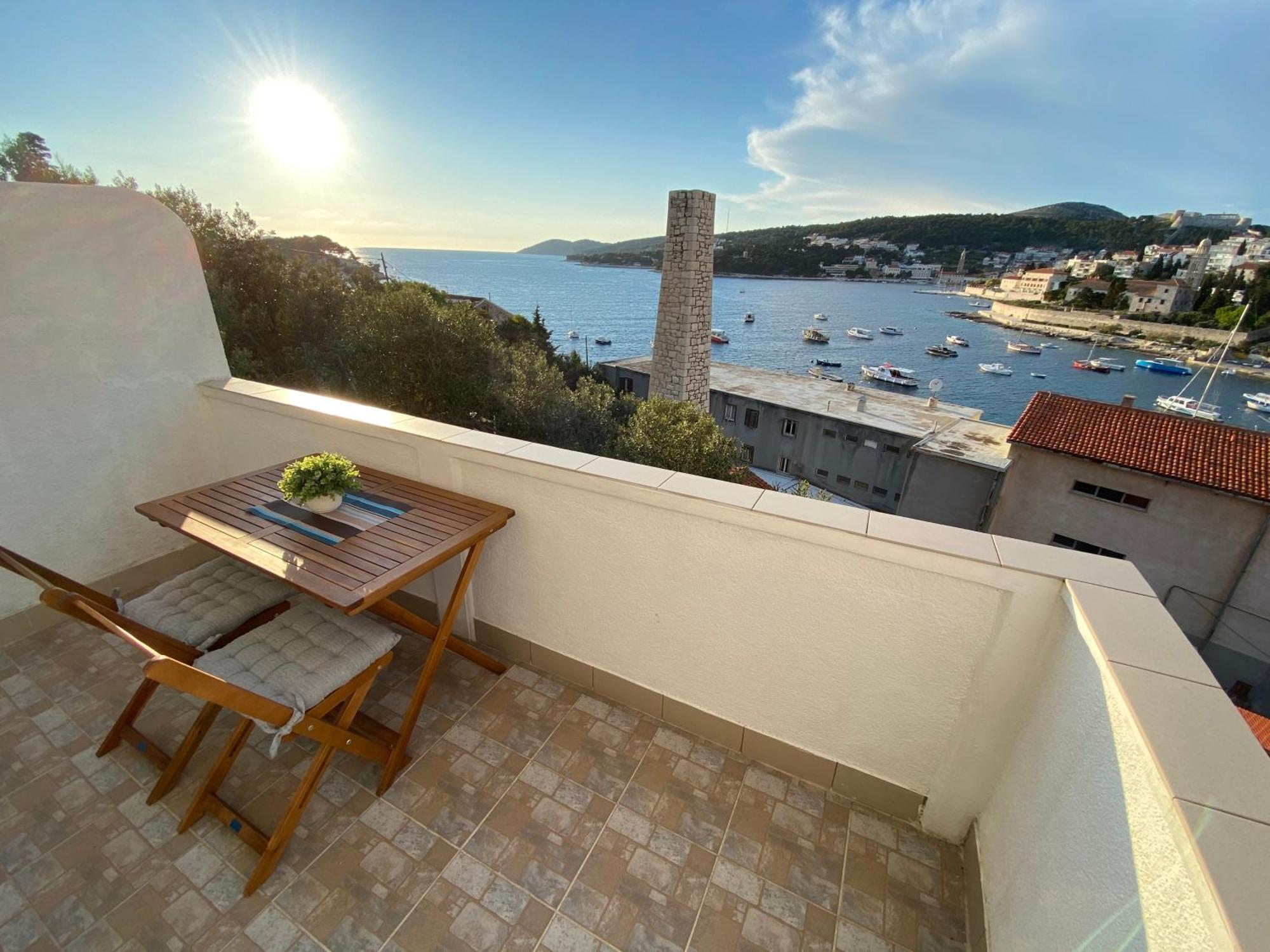 Sunset House With Seaview Daire Hvar Town Dış mekan fotoğraf
